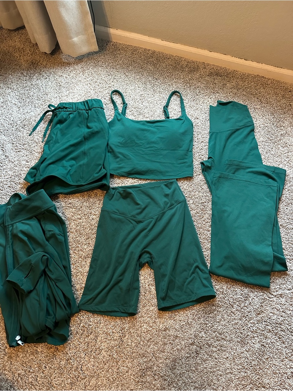 Women’s evergreen vitality cloud ii Activewear Set —